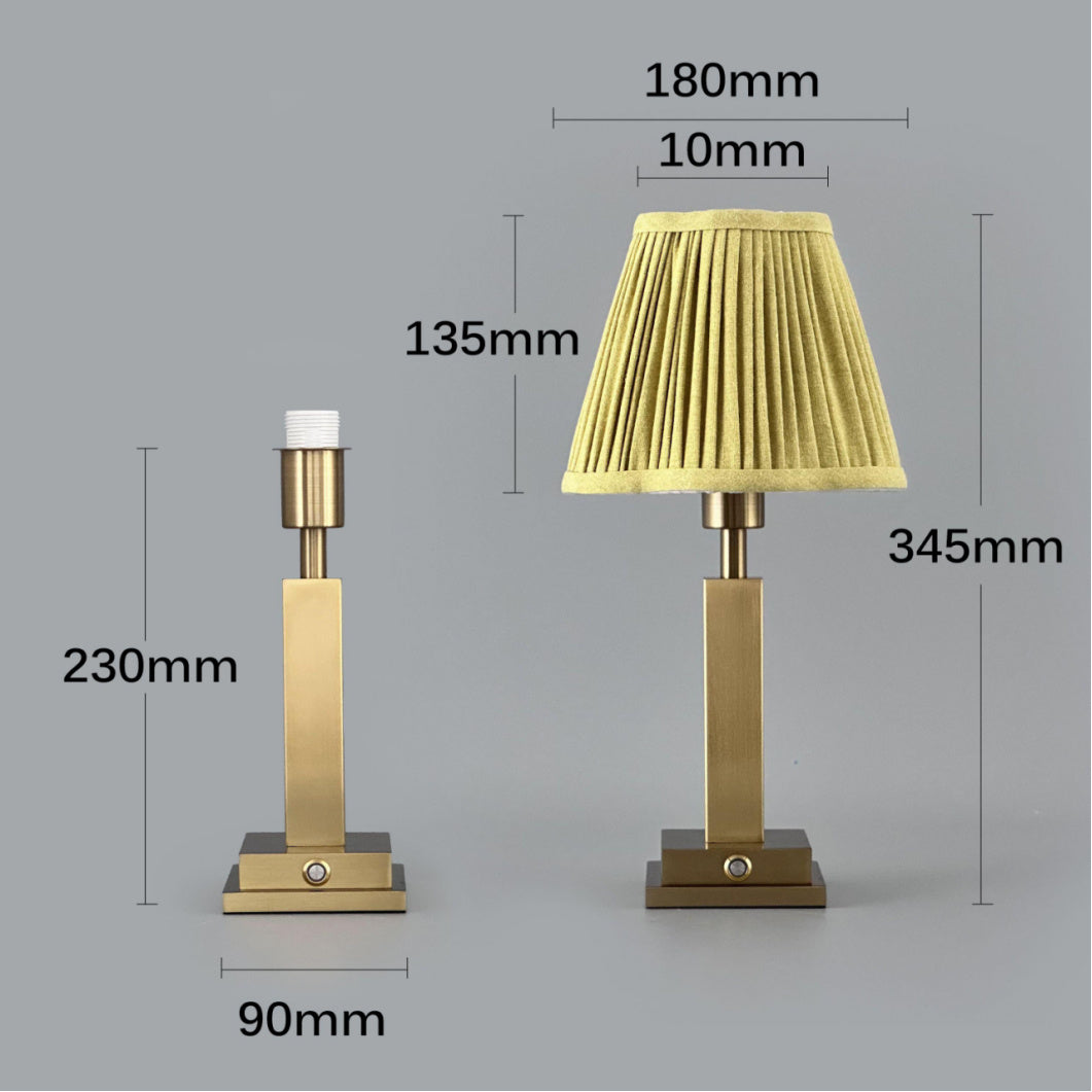 Alloy Desk Lamp